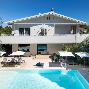 https://domia-boutique-hotel-mondello.sicilyhotelsitaly.net